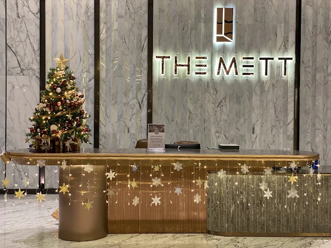 the-mett-1